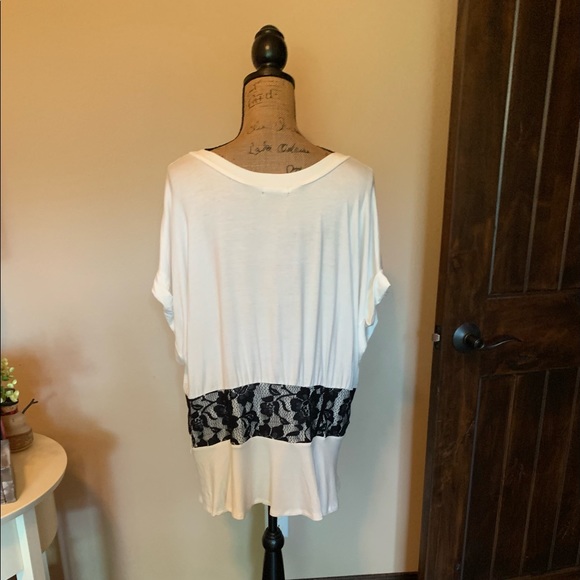 LAST ONE! Fun plus top-New! - Picture 4 of 5